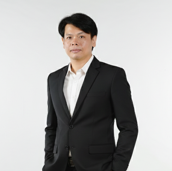 นายรัฐสินธุ์ วัฒโนภาสศิริ