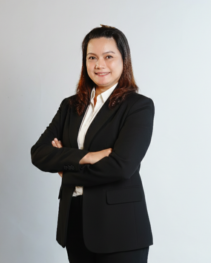 นางสาวภัทธิรา มิตรน้อย